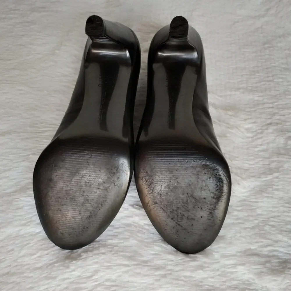 INC International Concepts Black Leather Pumps